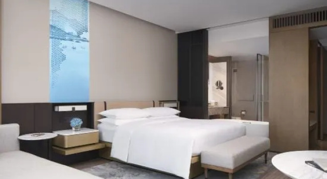Номер Deluxe Jinhua Marriott Hotel