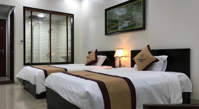 Двухместный номер Standard с видом на город Truong An Hotel