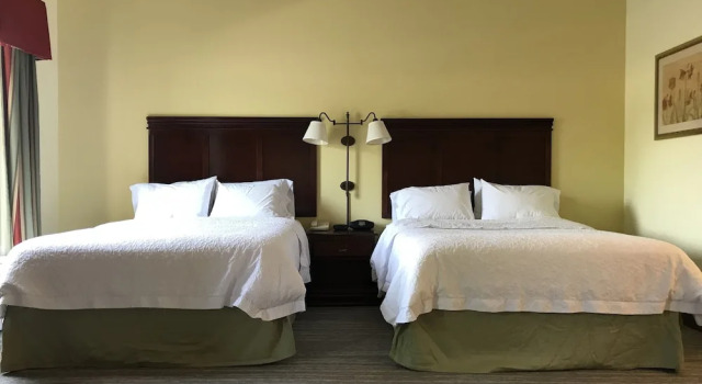 Четырёхместная студия Hampton Inn and Suites of Lamar