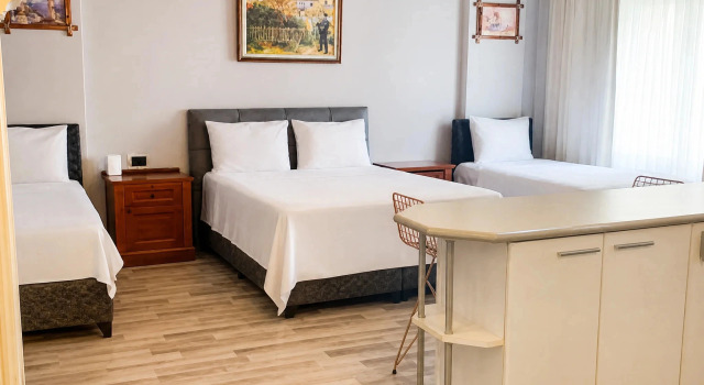 Corner Park Suites City Center Corlu Hotel, Book Hotel Corlu 