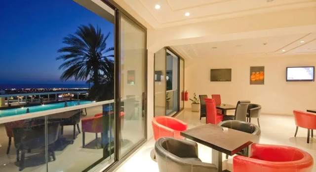 Royal Blue Hotel Paphos