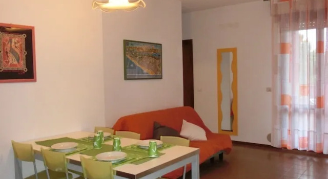 Апартаменты Your Flat Just a Short Walk From Pluto Beach