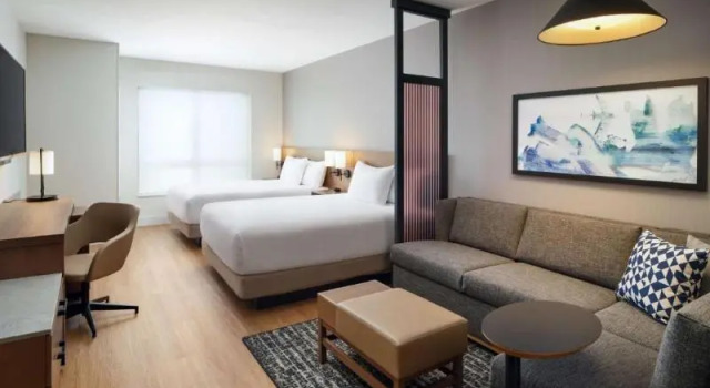 Четырёхместный номер Standard Hyatt Place Melbourne Airport