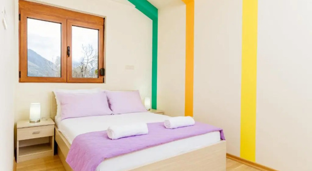 Apartment Luxury View, Book Lejlighed Hoteller i Kotor Riviera med parkering, Parkering