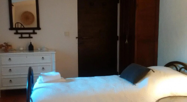 Studio in Bonnieux, With Enclosed Garden, Rezervovat Hotel Hotely v Luberon s parkováním, Parkování