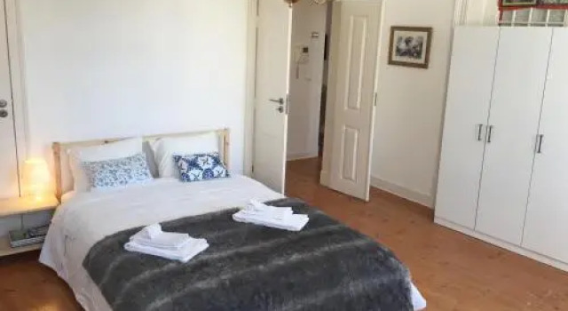 Lisbon Secret & River View Flat, Забронировать Апартаменты/квартира Эштрела , рядом с Рату