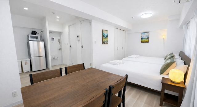 Четырёхместные апартаменты с балконом EPO Shinmachi Maison Apartment