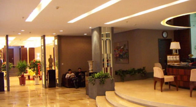 Longda Holiday Hotel, Забронировать Отель Отели Харбина 4 звезды, рядом с Harbin People Flood Control Success Memorial Tower, 4*