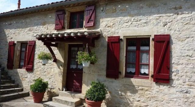 LE NID Pennol, Book Hotel Penne Tarn