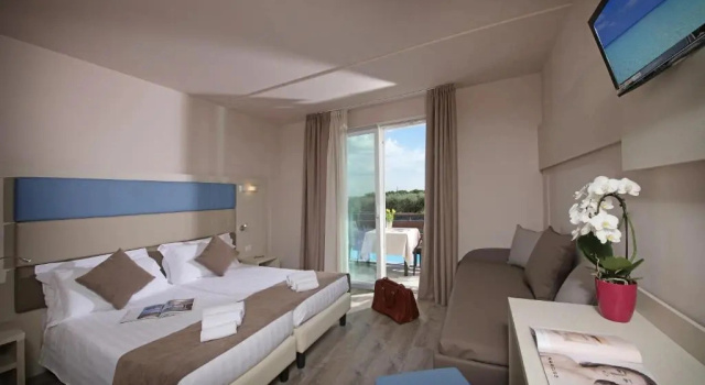 Четырёхместный номер Superior Spa Hotel Splendid Sole