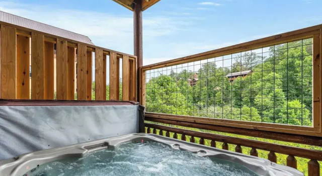Smokeys Paradise by Avantstay Sleeps 22 + Pool