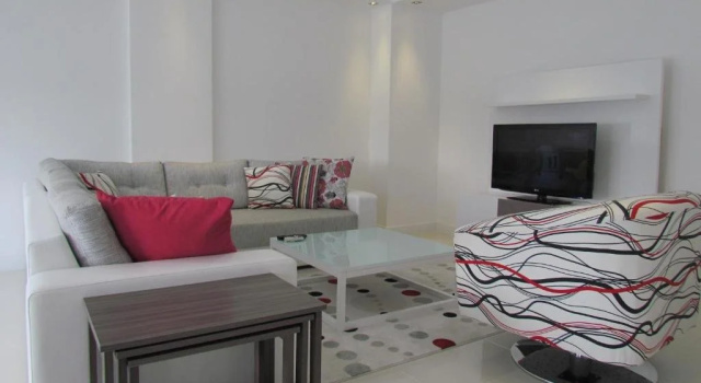 Side Aquamare Residence