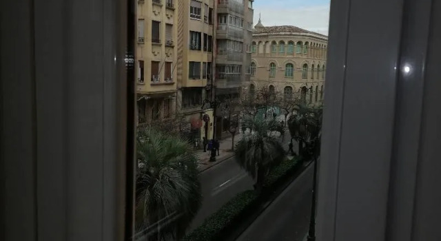 Apartamentos Dos Torres Boromir en el corazón de la ciudad, Забронировать Апартаменты/квартира Отели Сарагосы с парковкой, рядом с Парафия Сан-Мигель-де-лос-Наваррос, Парковка