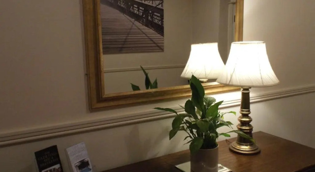 Olde Hall, Boek Hotel Hotels in Merseyside met zwembad, Zwembad