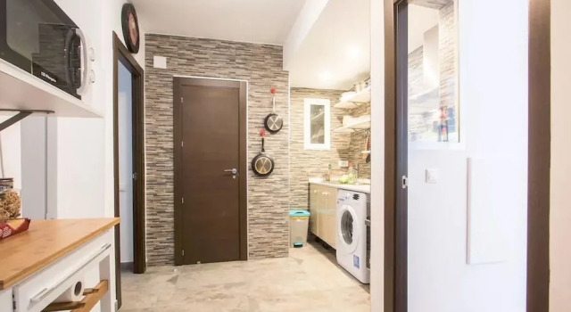 Апартаменты Little Sunny House 1