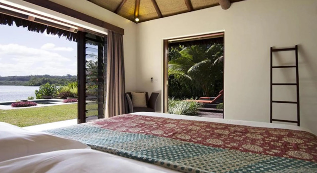 Eratap Beach Resort, Book Ferieresort Businesshoteller i Efate, 4* 5*