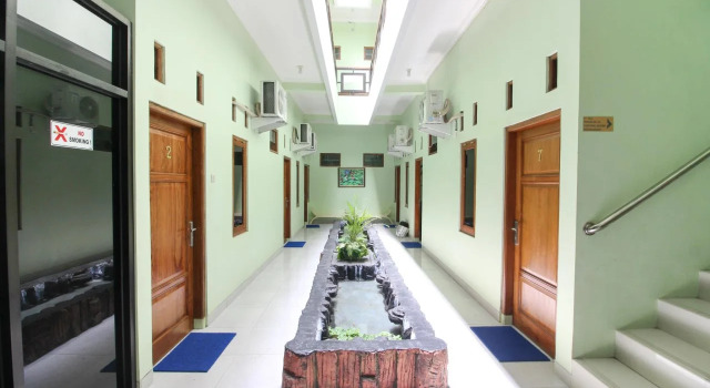 Widitya Inn by RedDoorz