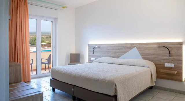 Двухместный номер Standard с видом на море Lu Hotel Porto Pino