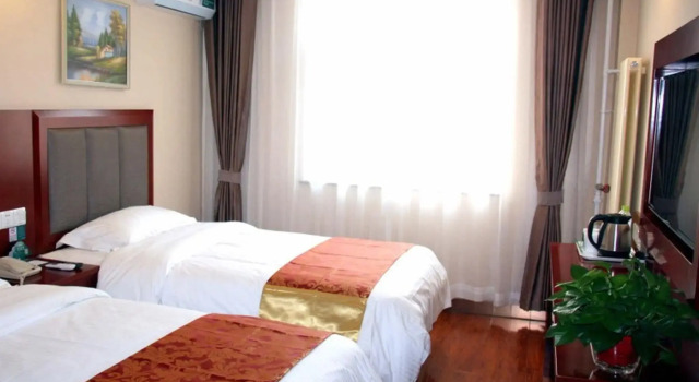 GreenTree Inn Beijing Nansihuan Xinfadi Hotel, Book Hotel Hoteller i Beijing Province med parkering, Parkering