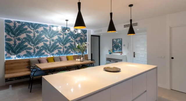 Luxury 3 bedr apartment in Torremolinos, Забронировать Апартаменты/квартира Отели Торремолинос с бассейном, рядом с Парафия Архангела Михаила, Бассейн