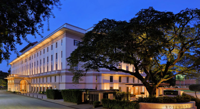 The ERAVATI Sule Grand Yangon, Забронировать Отель Отели Янгон с бассейном, рядом с Sein Yaung Chi Pagoda, Бассейн