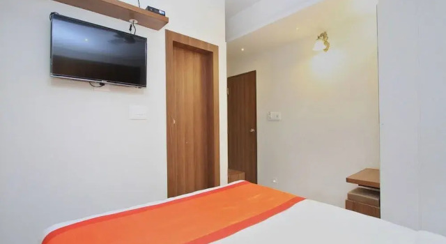 Hotel Le Citi Inn by OYO Rooms, Rezervovat Hotel Maisúr Bangalore