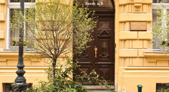 Peregrinus Hotel, Забронировать Отель Будапешт 