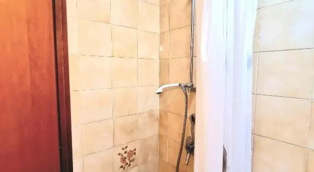 Apartament 1284, Забронировать Апартаменты/квартира Отели Торри-дель-Бенако с парковкой, Парковка
