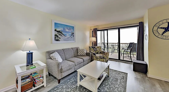 Lovely Surfside Shores Gem: Beach Access & Pool 2 Bedroom Condo, Забронировать Апартаменты/квартира Апартаменты Южной Каролины, Апартаменты/квартира