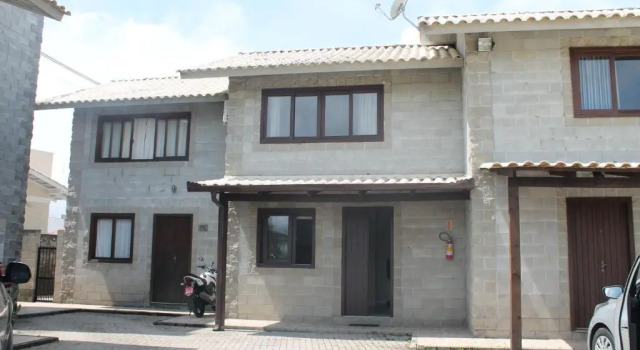 Residencial Hannah - Casa 6 - Porto Belo SC - Bairro Perequê, Забронировать Отель Порту-Белу Санта-Катарина