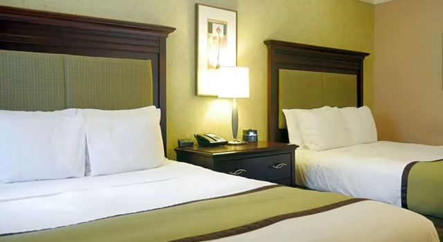 Четырёхместный номер Standard NYCASA 46 Hotel