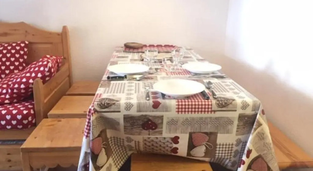 Appartement Risoul, 2 pièces, 6 personnes - FR-1-330-138