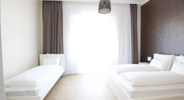 Premium Apartment by Hi5 - ASTORIA 4 bedroom, Забронировать Апартаменты/квартира Апартаменты Будапешта, рядом с Торговый центр Corvin Plaza, Апартаменты/квартира