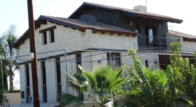 Villa Stone, Забронировать Вилла Коттеджи Паралимни, Коттедж
