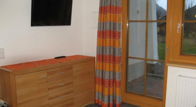 Ferienwohnungen Schlichtherle, Rezerwuj Hotel Bach Lechtal