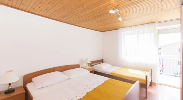 Apartments Ivan