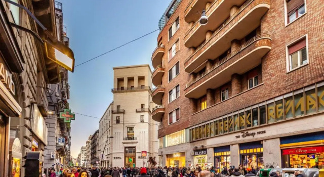 Toledo Rose, Забронировать Отель Отели Неаполя с парковкой, рядом с Кафедральный собор Неаполя, Парковка