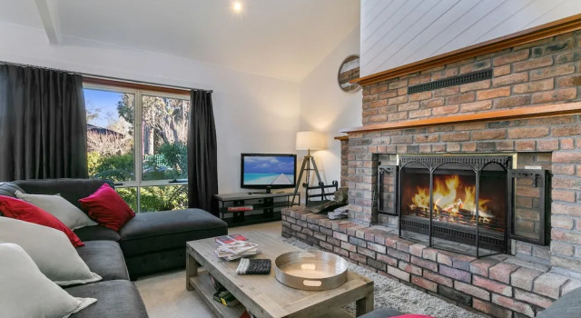 Cedar Lodge, Забронировать Дом для отпуска Виллы Катумбы, рядом с Культурный центр Blue Mountains, Вилла