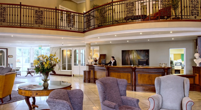 Hotel Woodstock, an Ascend Hotel Collection Member, Book Hotel Hoteller i Clare med pool, Swimmingpool