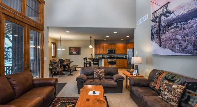 Big Sky 4 Bedroom Townhome, Buchen Sie Hotel Hotels in Maryland mit Parkplatz, Parkplätze