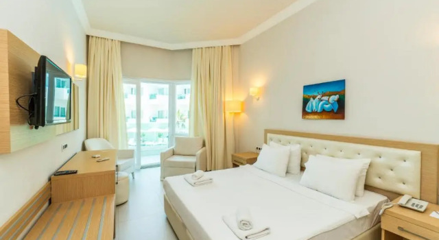 Трёхместный номер Standard с видом на море Dragut Point South Hotel-All Inclusive