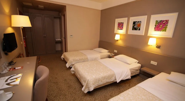 Трёхместный номер Standard Grand Cavusoglu Hotel