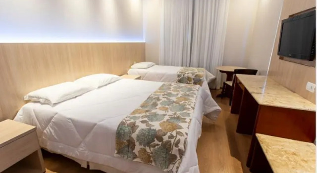 Номер Luxury Hotel Carlton Plaza