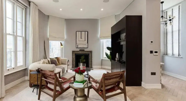 The Westbourne Park Place - Elegant 3bdr Flat