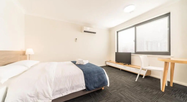 Студия Batavia Apartments
