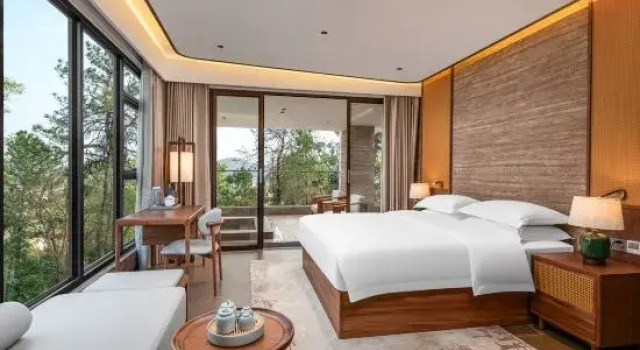 Люкс Deluxe Yinzhan Hot Spring Hotel