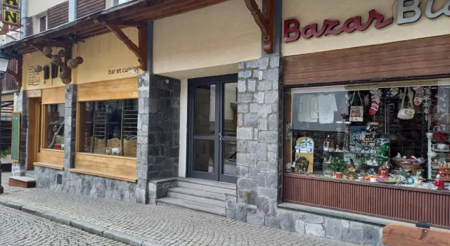 Апартаменты Newly Renovated Apartment in Cervinia's Heart
