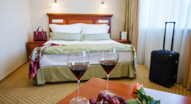 Полулюкс Hotel Degas-Apart
