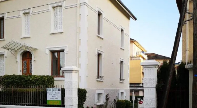 Апартаменты Studio Cosy, avec Parking et Proche du Centre