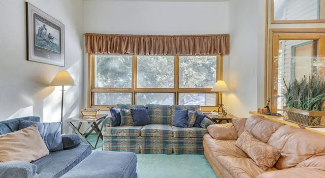 Angel Fire Condo w/ Mountain View < 1 Mi to Slopes